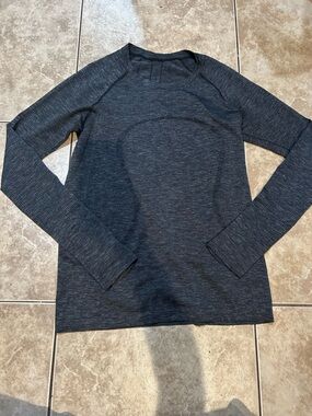 lululemon athletica Men's Long-Sleeve Crewneck - Dark Gray Heather